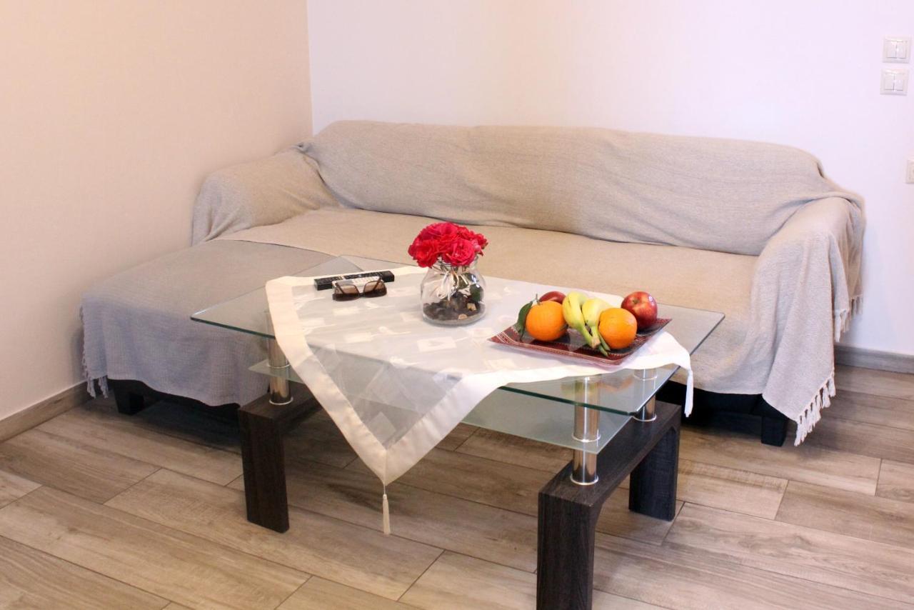 Theos Apartments 阿吉欧史芬尼 外观 照片